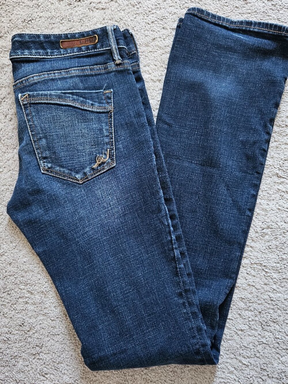 Express Jeans Stella Low Rise Barely Boot Size 4L Dark Wash